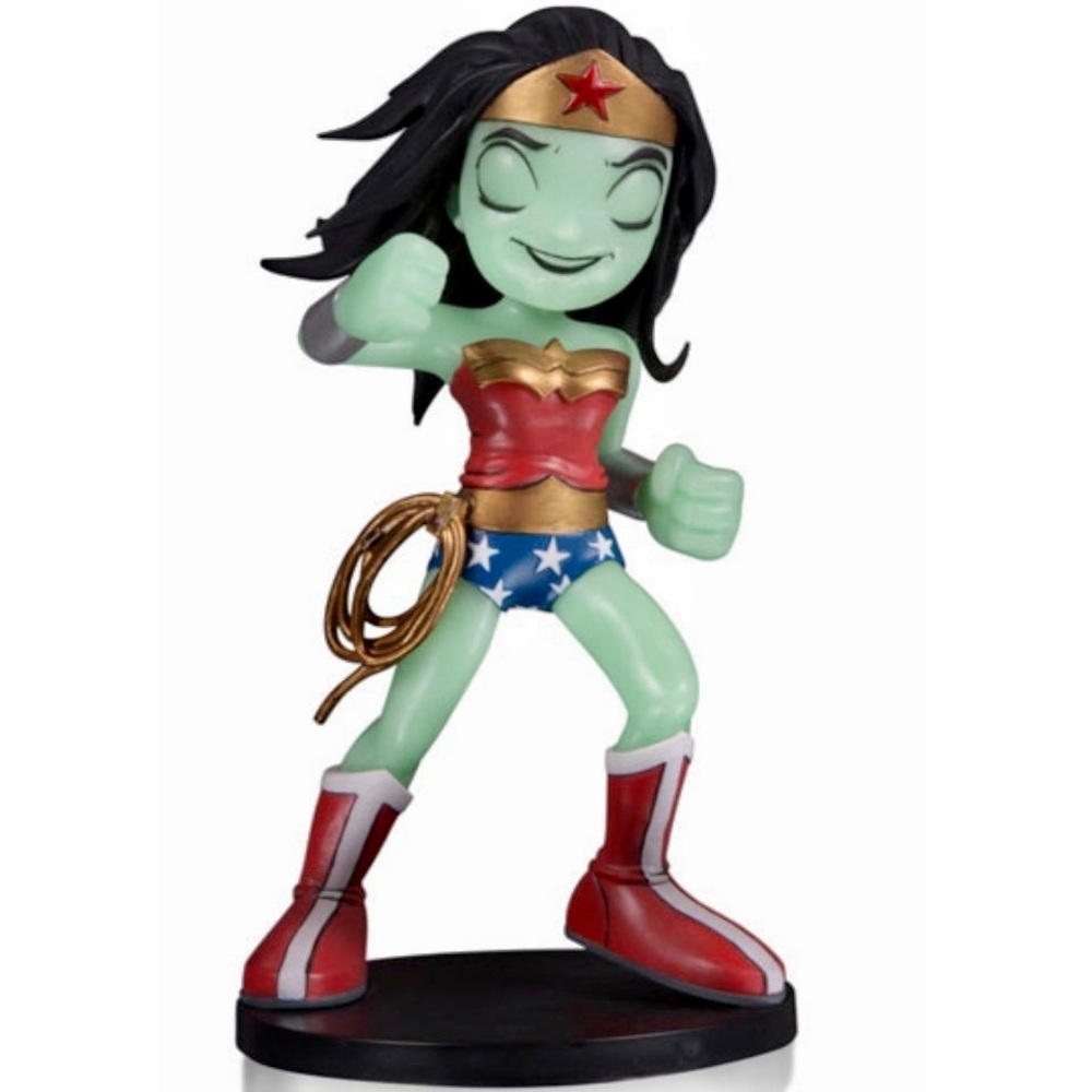 Dc Artists Alley: Wonder Woman Chris Uminga Limited Edition - Glow in the Dark